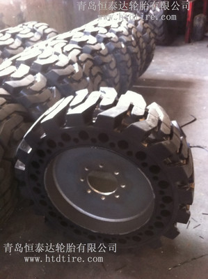 31x10.5-16山貓滑移式裝載機(jī)實(shí)心輪胎31*10.5-16